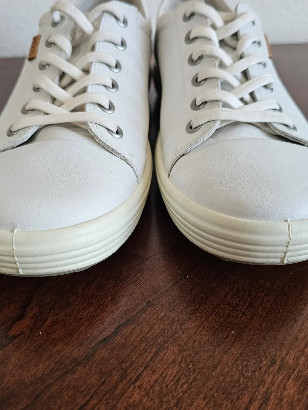 ECCO Soft 7 Women's White Leather Low-Top Sneakers Size 11
